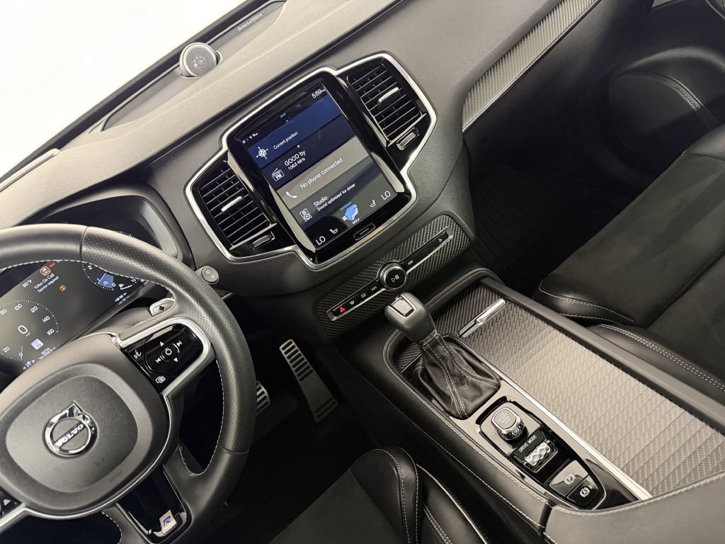 Used 2018 Volvo XC90 T6 R-Design w/ Convenience Package AWD/4WD image 35