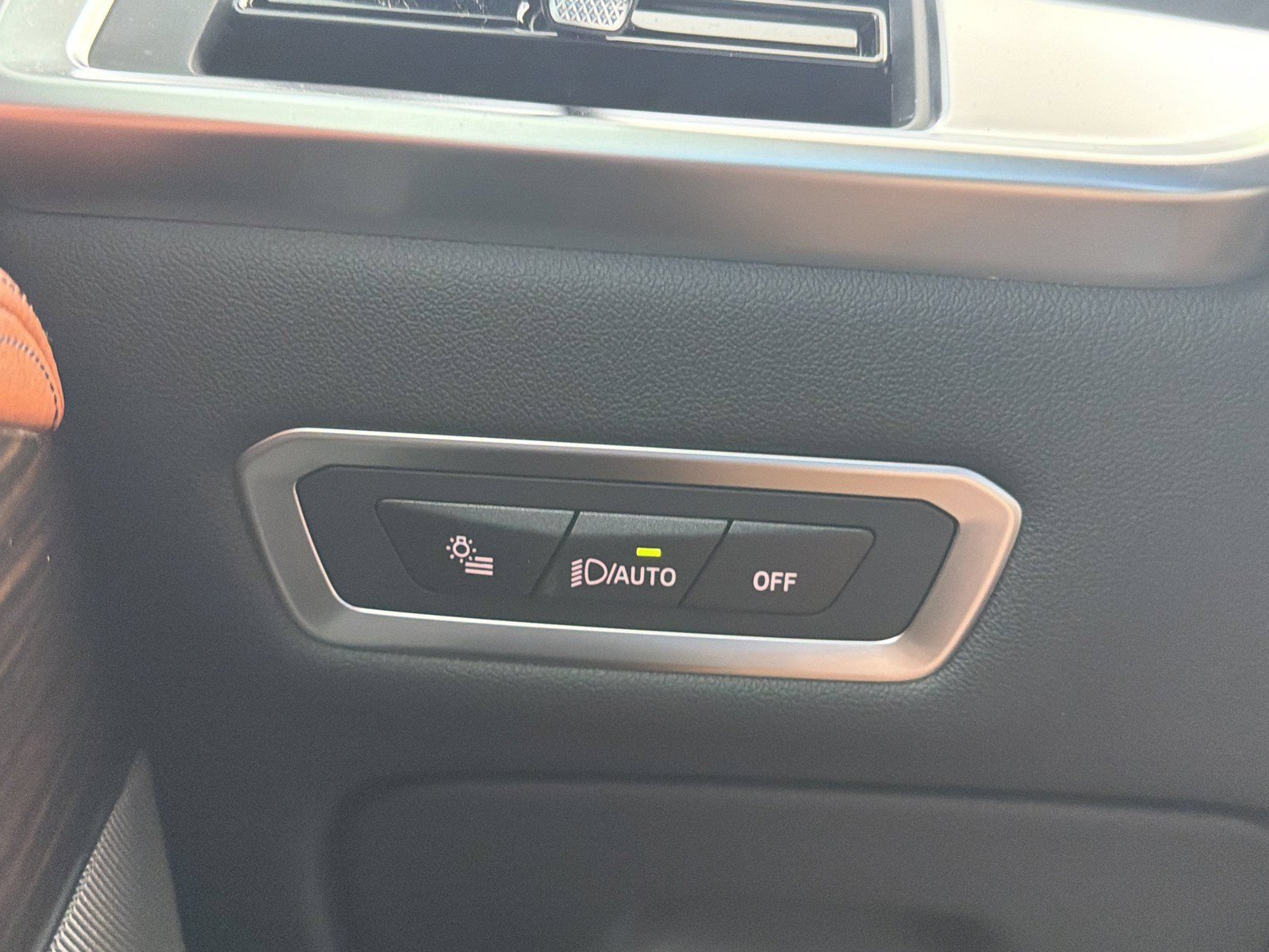 New 2027 BMW X7 M60i AWD/4WD image 31