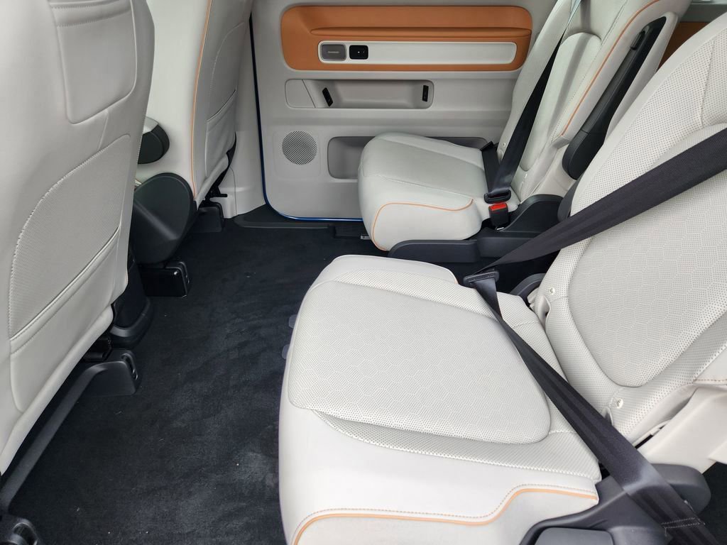 New 2025 Volkswagen ID. Buzz Pro S Plus image 18