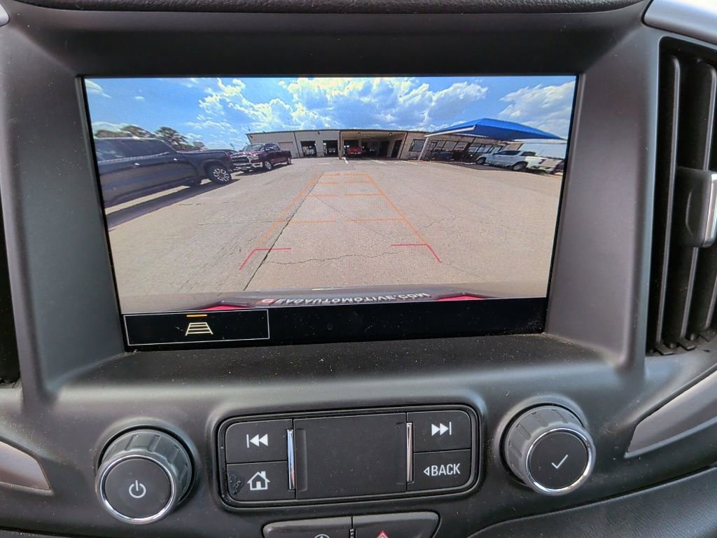 Used 2023 GMC Terrain AT4 image 24