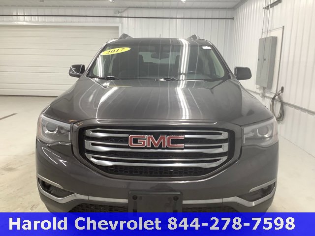Used 2017 GMC Acadia SLE image 2