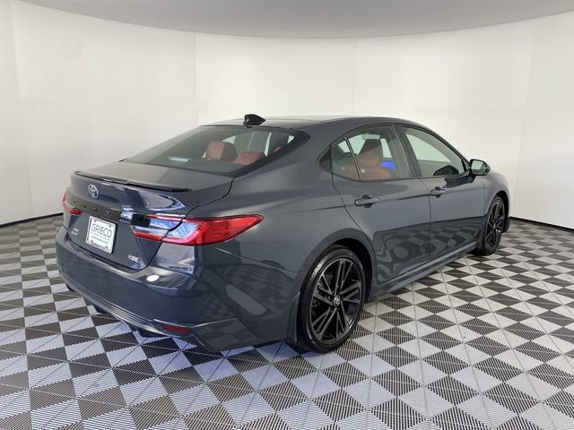 Used 2025 Toyota Camry XSE AWD/4WD image 9