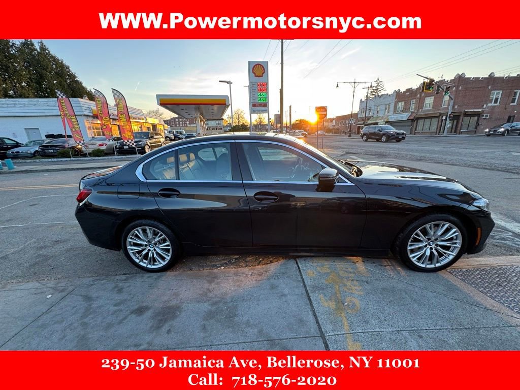 Used 2024 BMW 330i Sedan w/ Convenience Package image 6