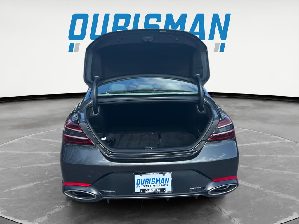 Used 2026 Genesis G70 2.5T image 25