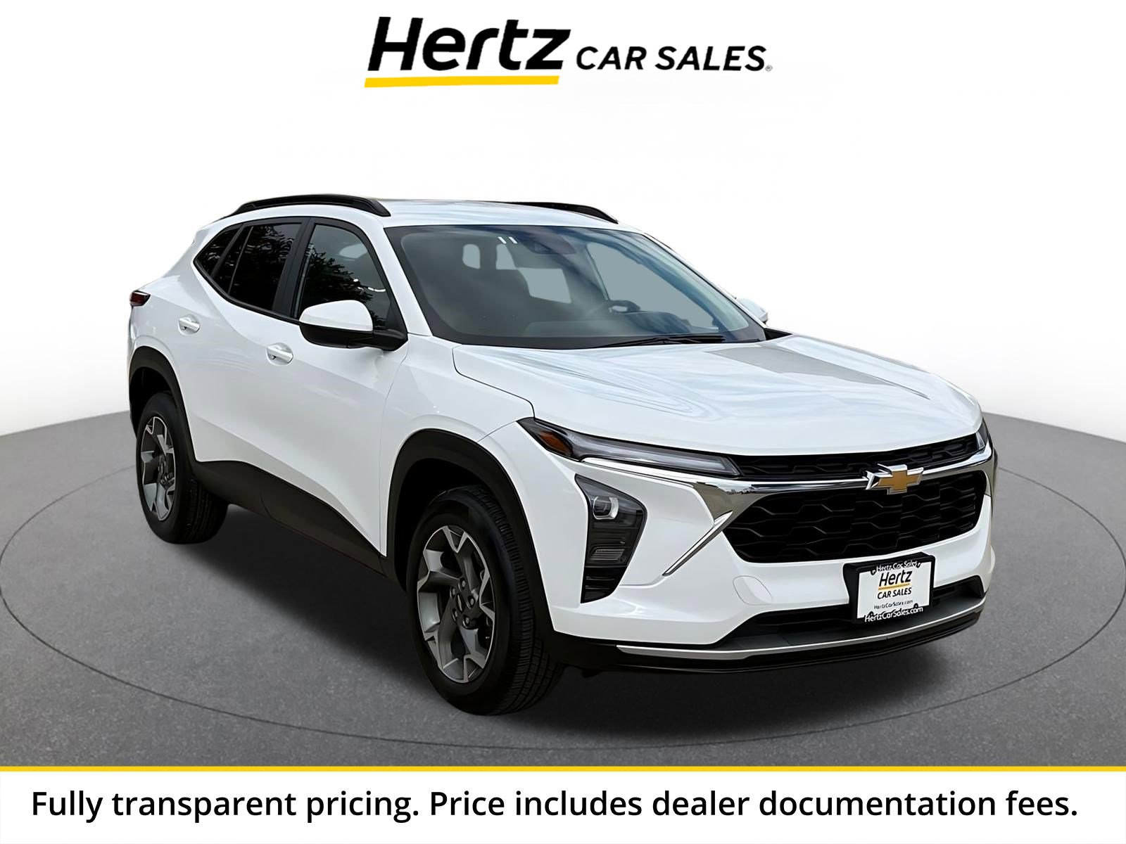 Used 2025 Chevrolet Trax LT FWD image 1