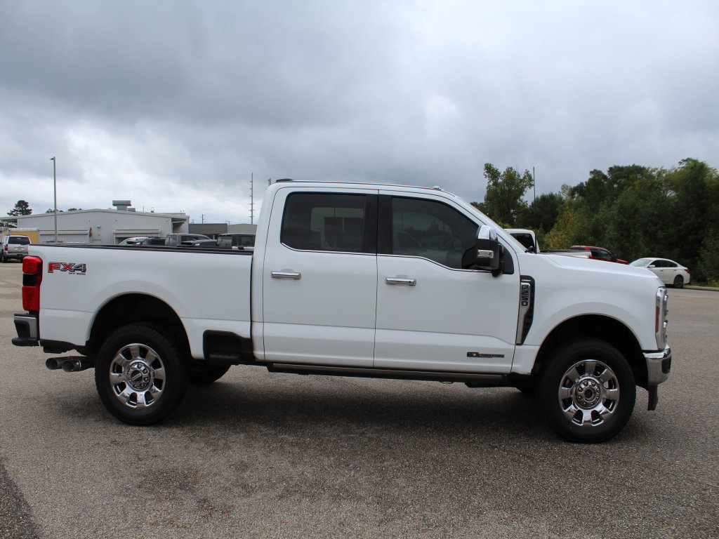 Used 2024 Ford F250 Lariat w/ Lariat Ultimate Package AWD/4WD image 5