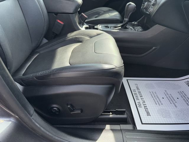 Used 2021 Jeep Cherokee Latitude Lux w/ Trailer Tow Group image 35