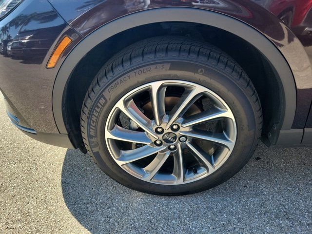 Certified 2023 Lincoln Corsair AWD w/ Equipment Group 101A image 9