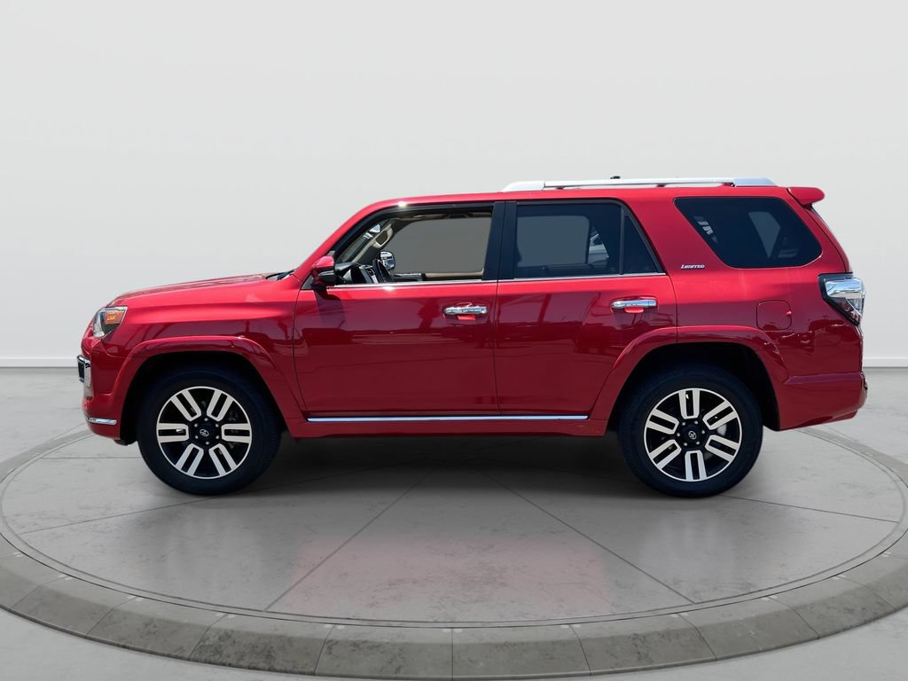 Used 2022 Toyota 4Runner Limited AWD/4WD image 5
