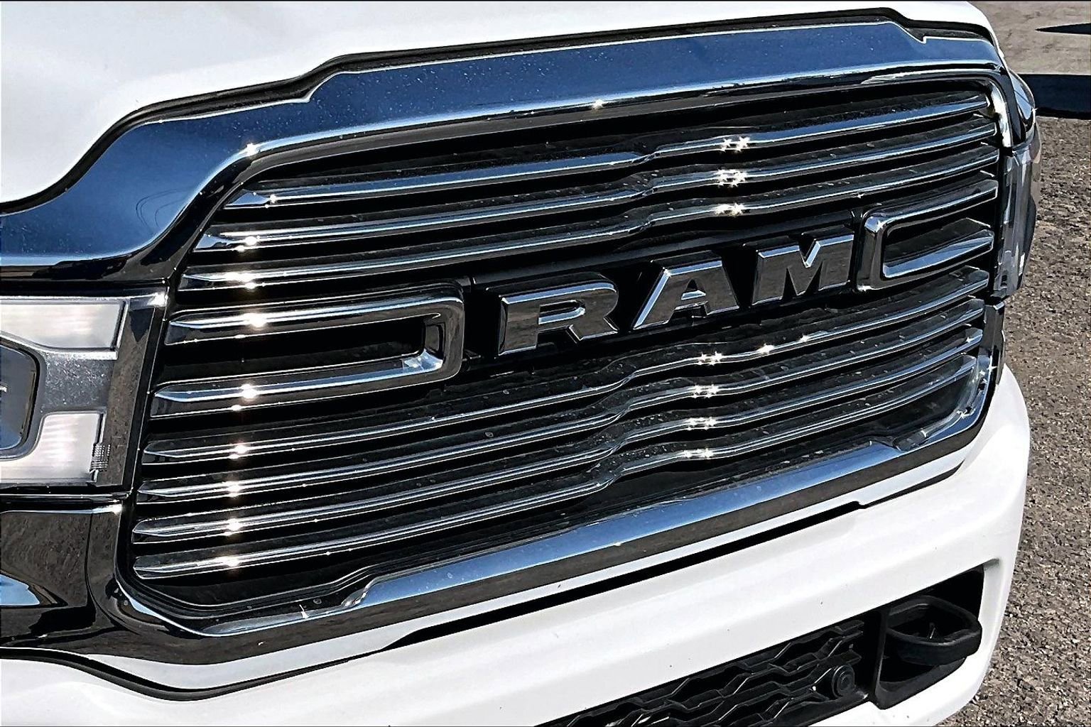 Used 2024 RAM 2500 Laramie image 29