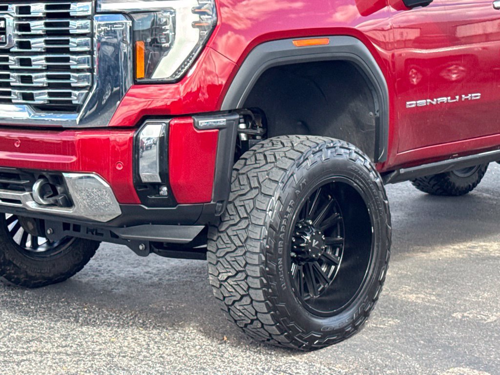 Used 2024 GMC Sierra 2500 Denali w/ Denali Reserve Package AWD/4WD image 2