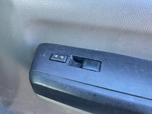 Used 2013 Nissan NV 3500 SL w/ Technology Pkg image 8