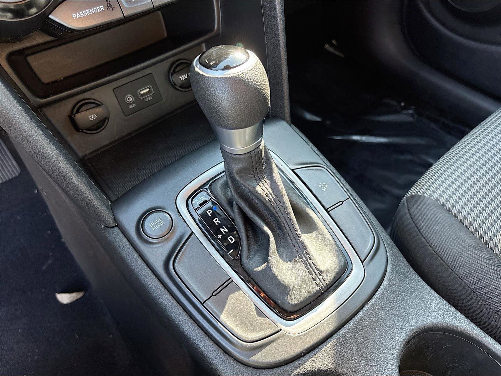 Used 2019 Hyundai Kona SE image 17