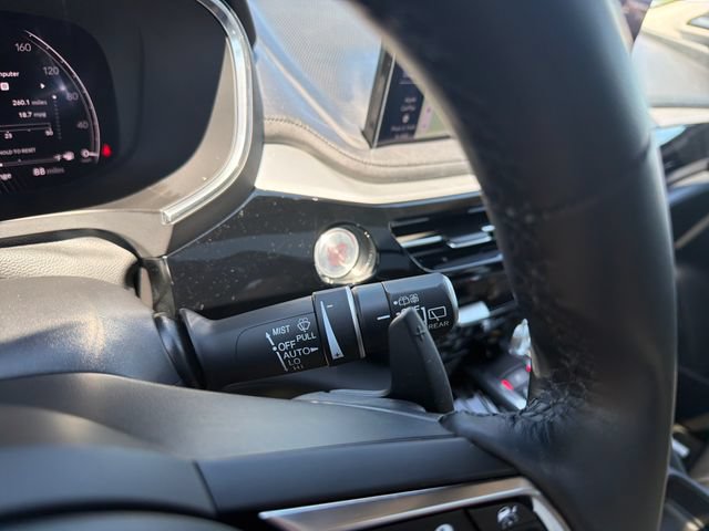 Used 2025 Acura MDX SH-AWD w/ Technology Package image 17