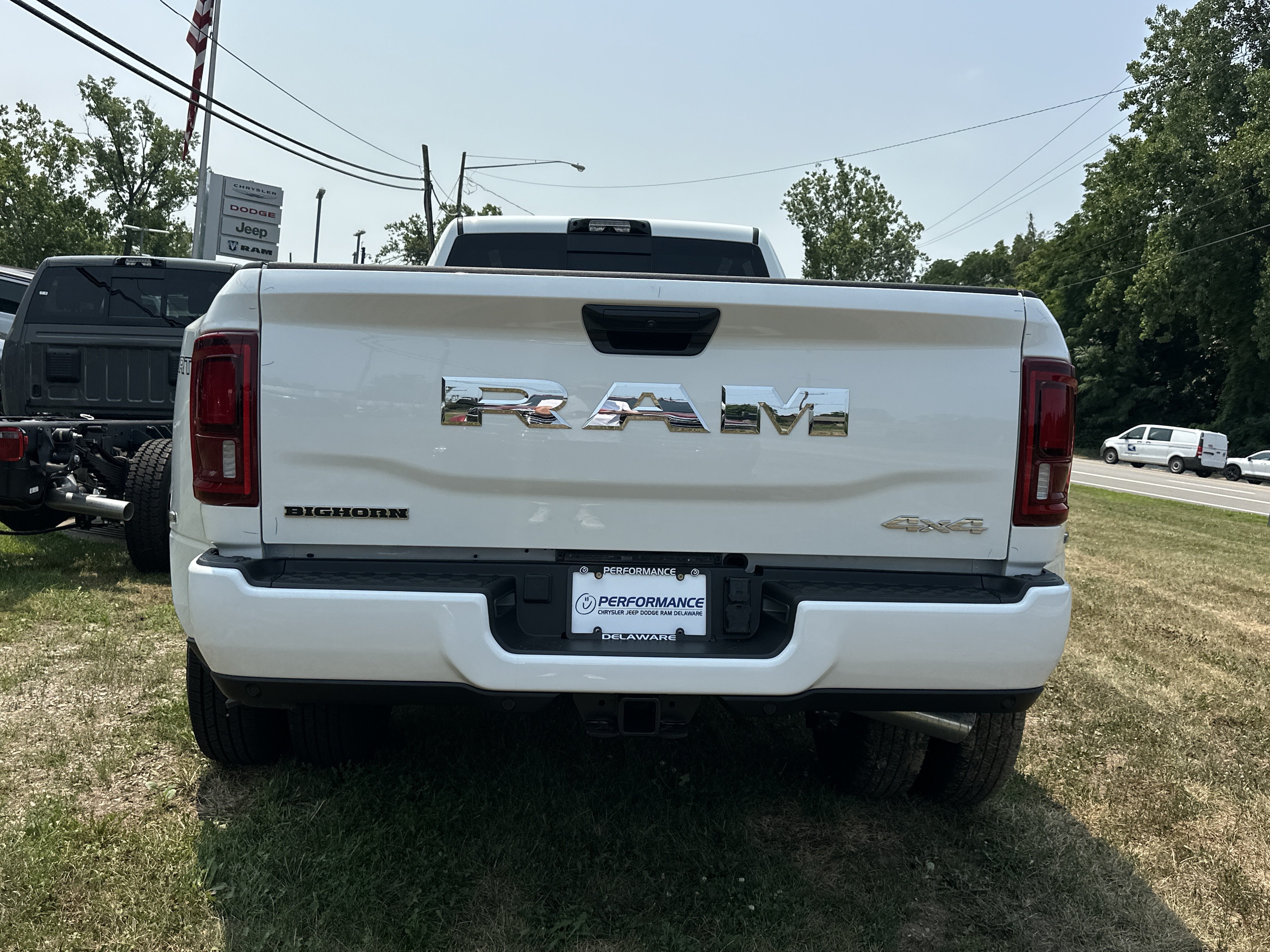 New 2026 RAM 3500 Big Horn AWD/4WD image 16