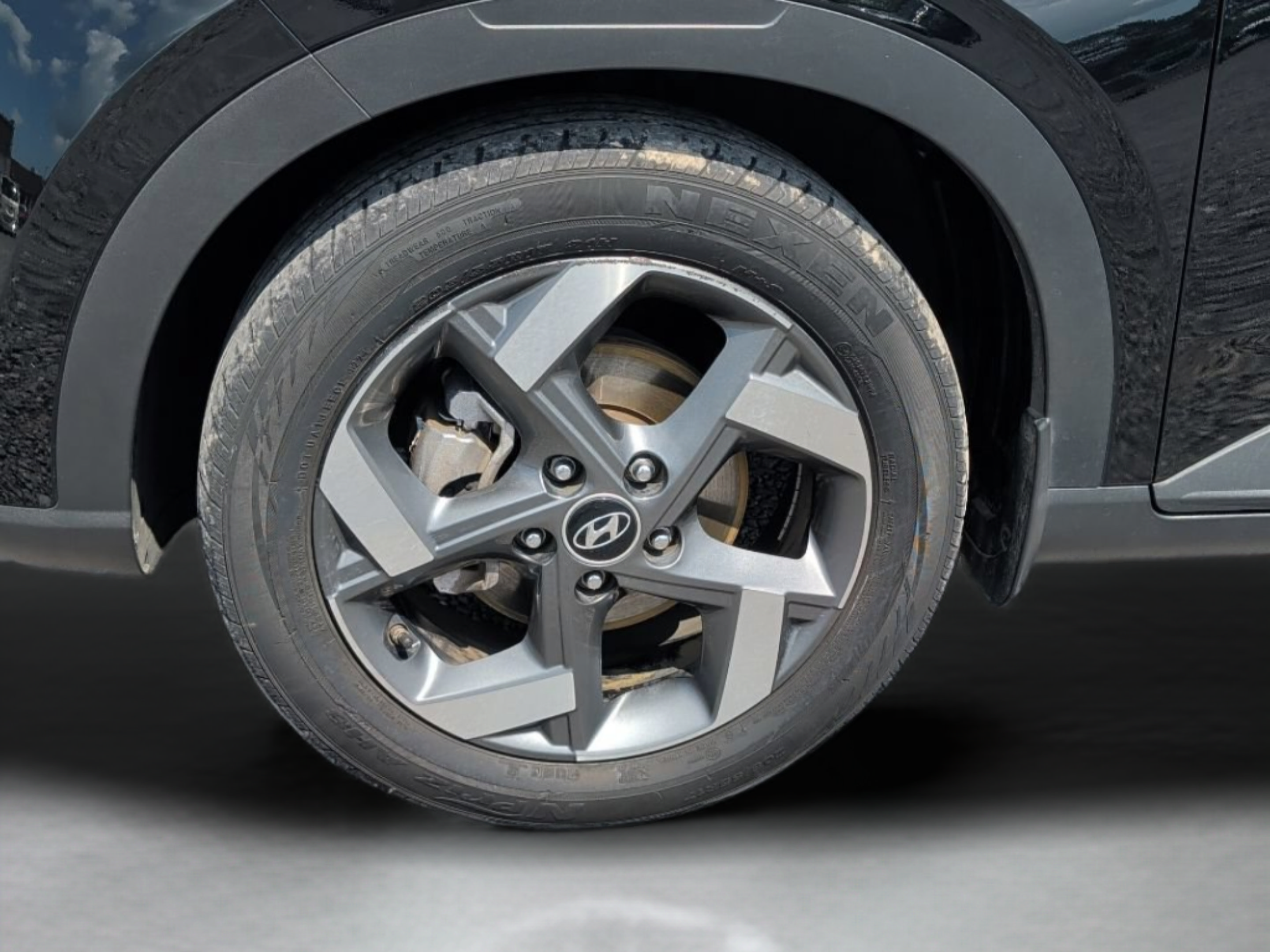 Used 2021 Hyundai Venue SEL FWD image 41