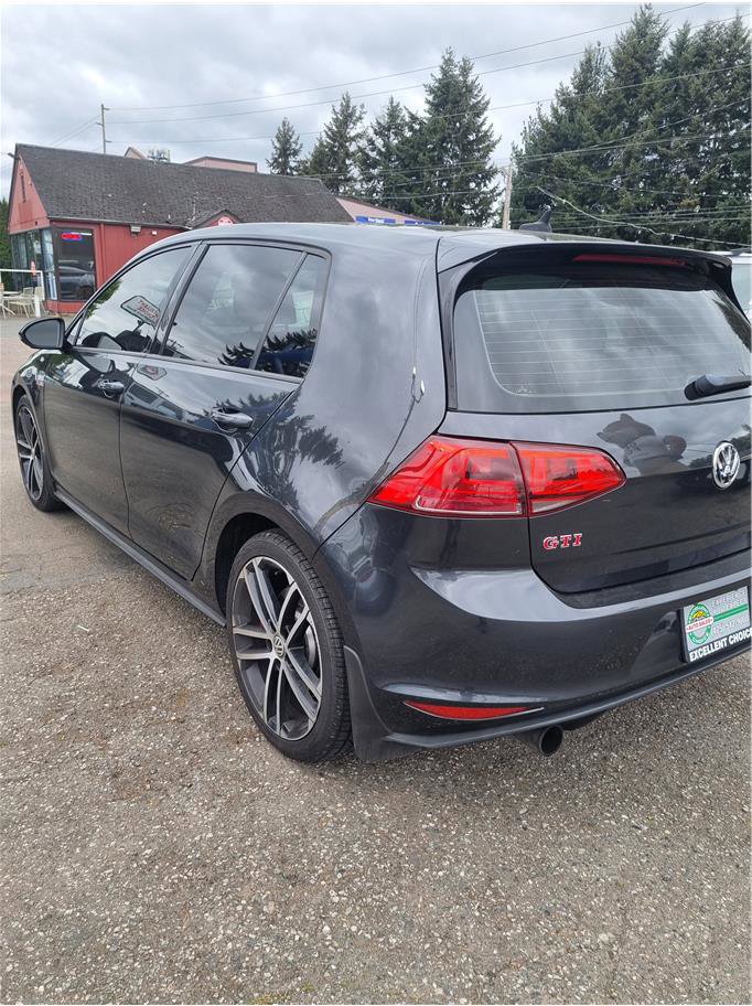 Used 2017 Volkswagen GTI Sport FWD image 3