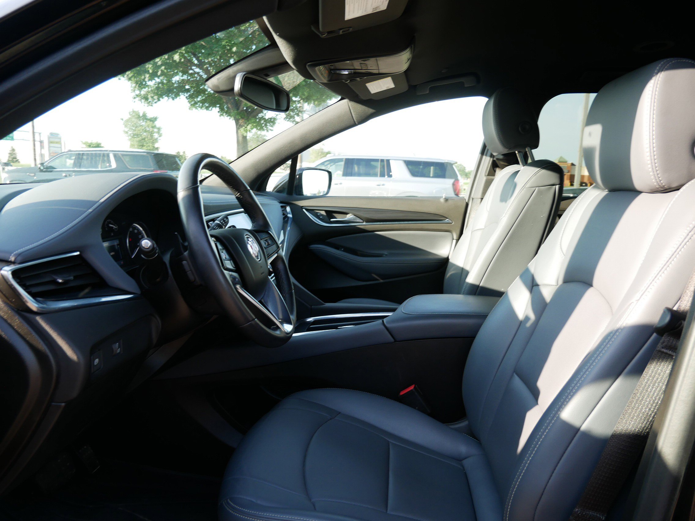 Used 2024 Buick Enclave Essence w/ Trailering Package, 5000 lbs. AWD/4WD image 9