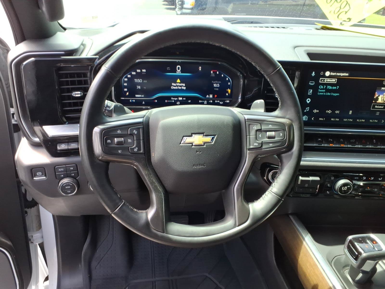 Used 2025 Chevrolet Silverado 1500 High Country AWD/4WD image 7