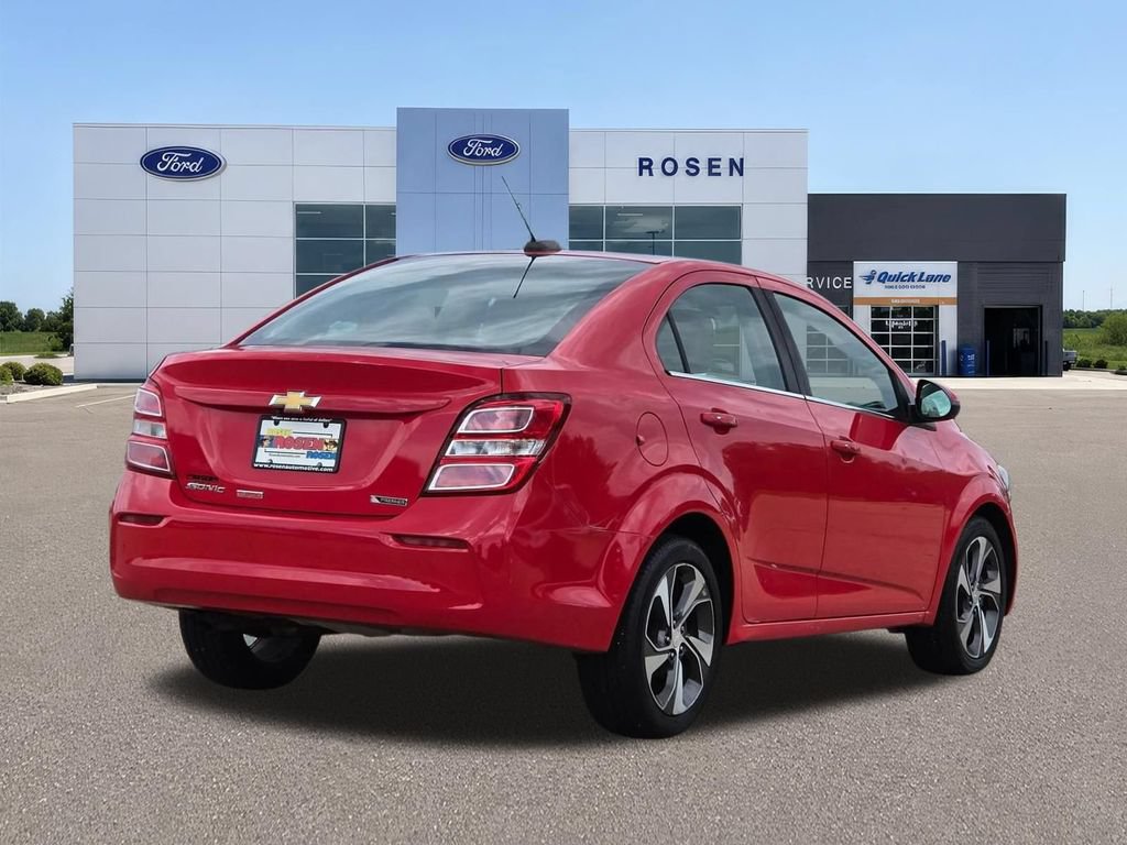 Used 2018 Chevrolet Sonic Premier FWD image 3