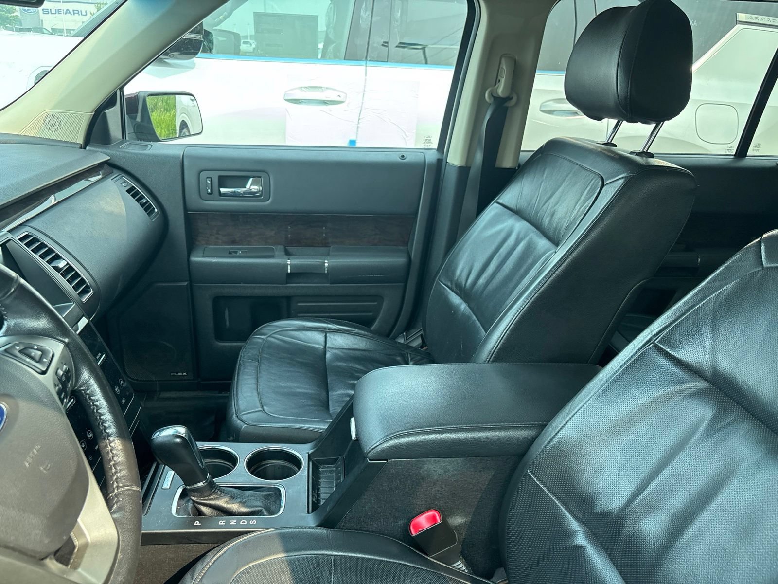 Used 2018 Ford Flex Limited w/ Equipment Group 303A AWD/4WD image 3