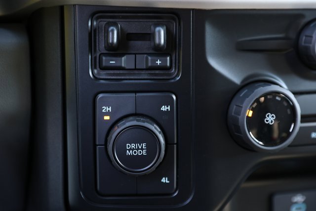 Used 2024 Ford F550 4x4 SuperCab Super Duty w/ Snow Plow Prep Package image 20