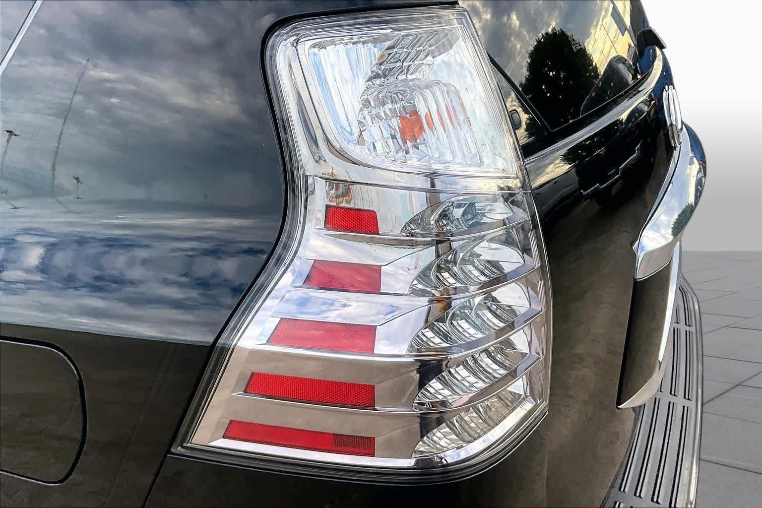 Used 2019 Lexus GX 460 Premium AWD/4WD image 29