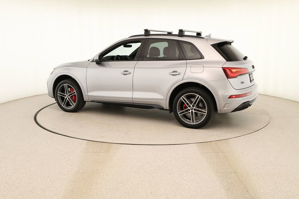 Certified 2024 Audi Q5 e Premium Plus AWD/4WD image 3