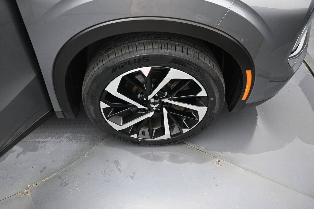 Used 2023 Mitsubishi Outlander SE FWD image 38
