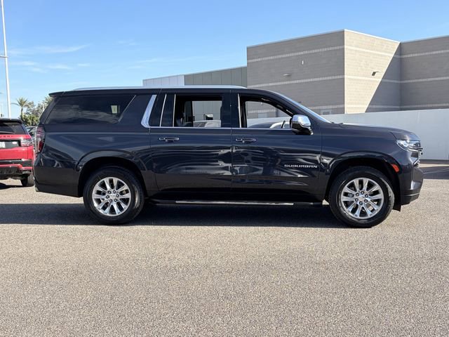 Used 2023 Chevrolet Suburban Premier image 28