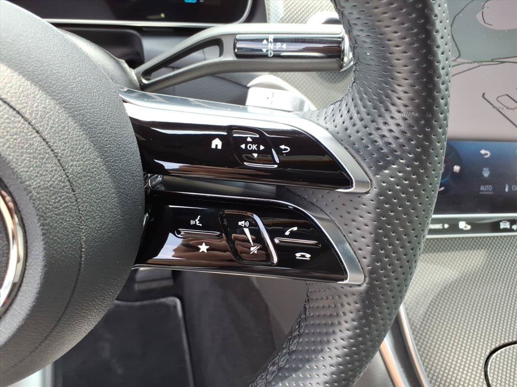 Certified 2024 Mercedes-Benz GLC 300 4MATIC image 17