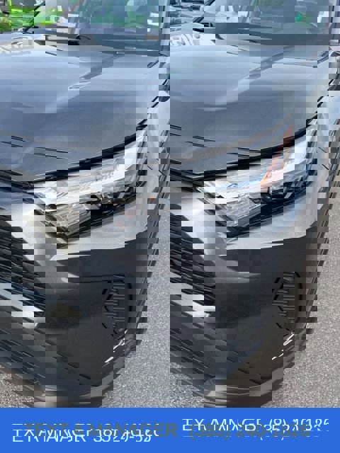 Used 2025 Toyota RAV4 XLE image 11