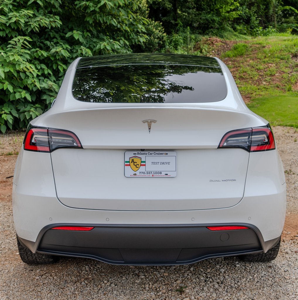 Used 2021 Tesla Model Y Long Range AWD/4WD image 4