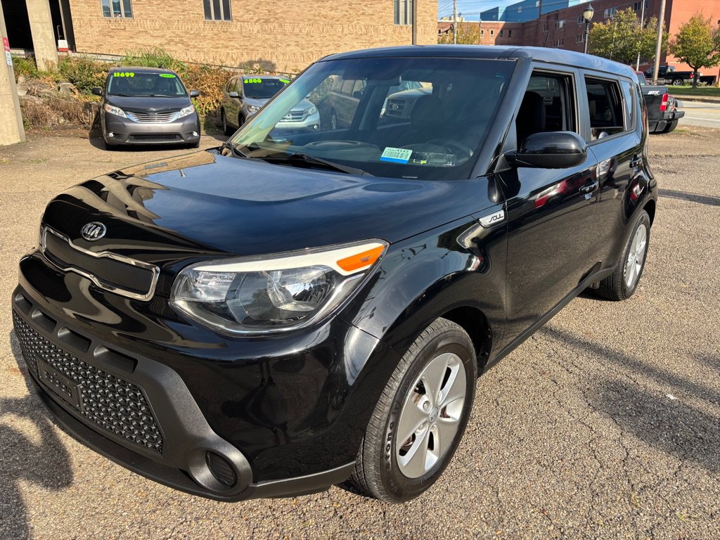 Used 2016 Kia Soul w/ Convenience Package FWD image 1