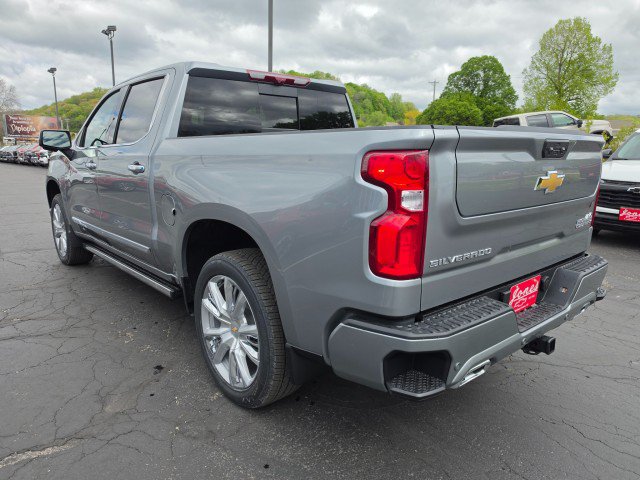 New 2026 Chevrolet Silverado 1500 High Country AWD/4WD image 3
