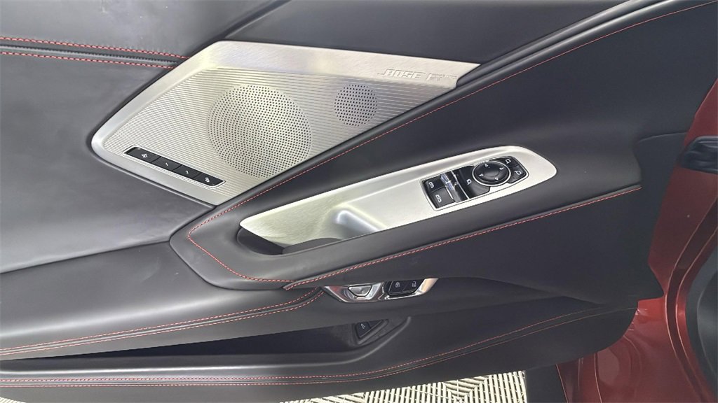 Used 2022 Chevrolet Corvette Stingray Premium Cpe w/ Z51 Performance Package image 24