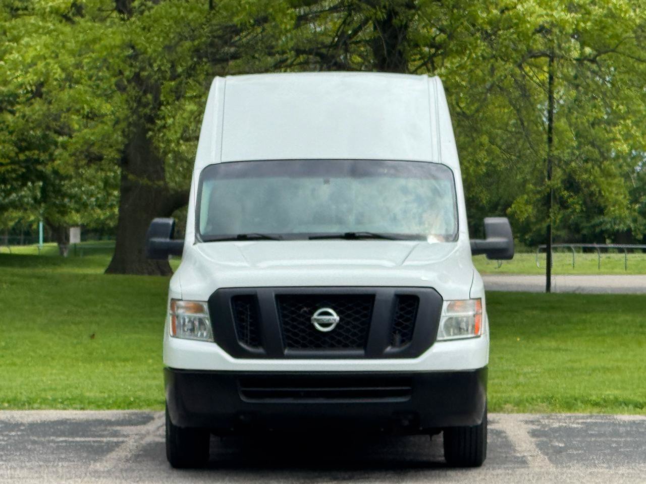 Used 2014 Nissan NV 2500 SV w/ Side & Curtain Airbag Package RWD image 11
