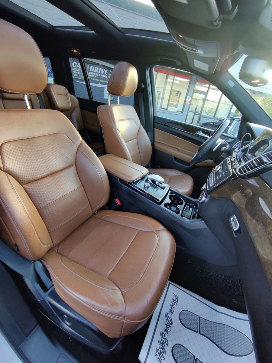 Used 2018 Mercedes-Benz GLS 450 GLS 450 4MATIC Sport Utility 4 w/ Premium Package image 10