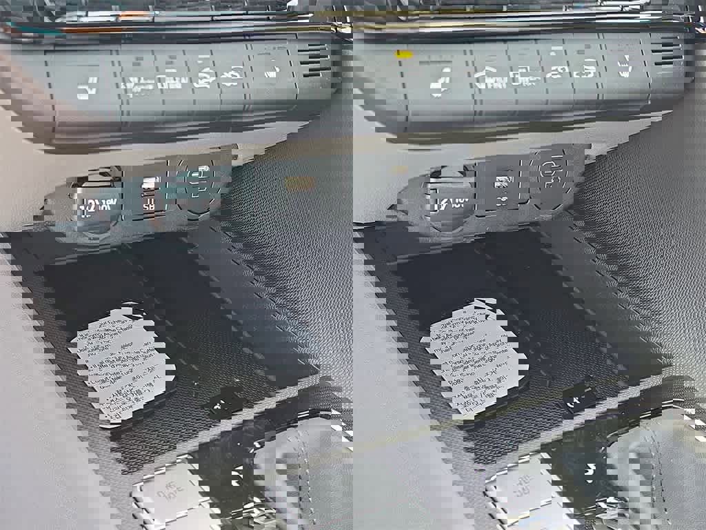 New 2026 Hyundai Elantra SEL Sport Premium image 33