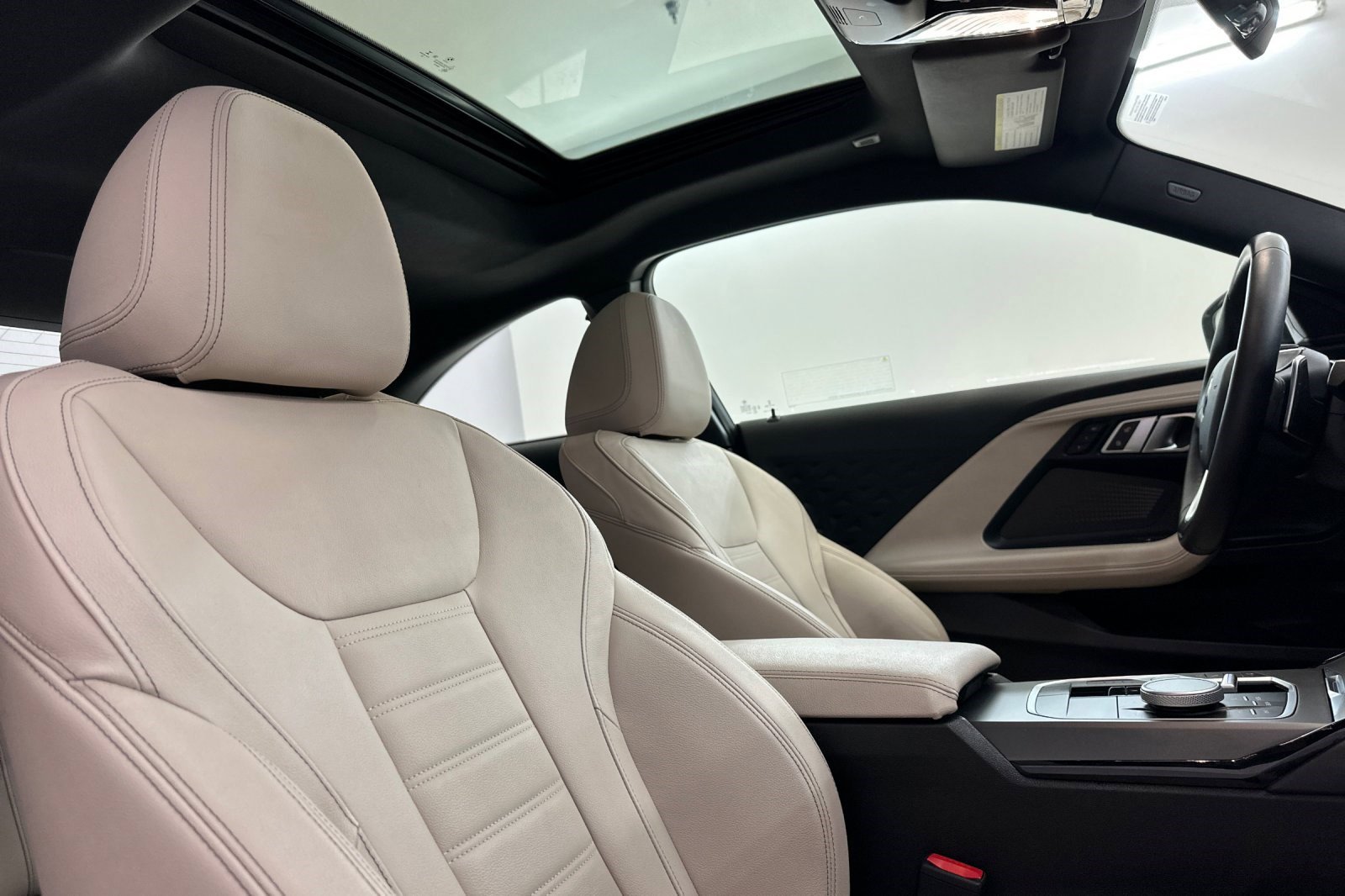 Used 2023 BMW 230i 230i w/ Convenience Package image 30