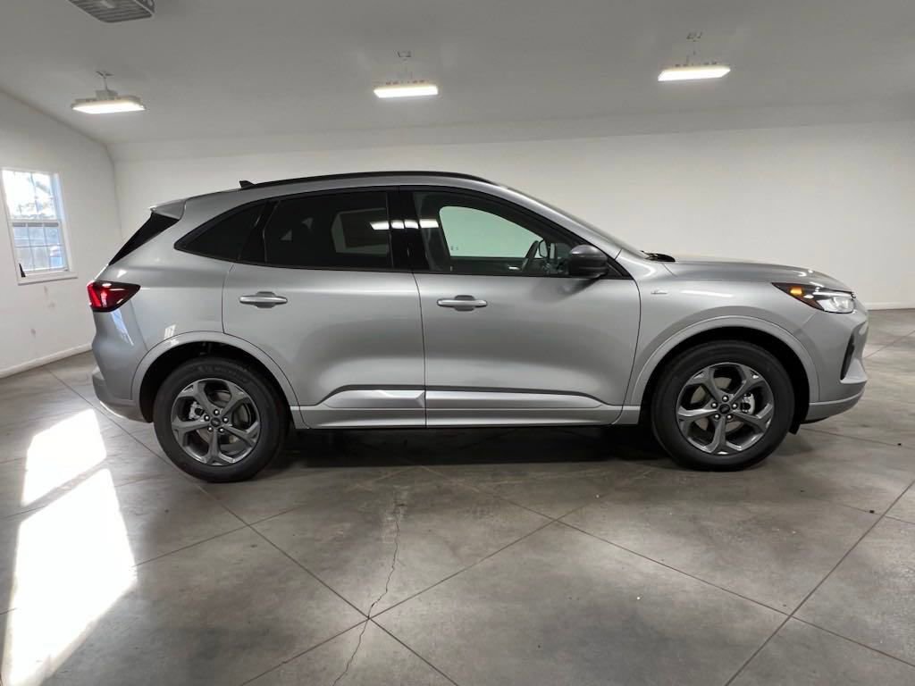 New 2024 Ford Escape ST-Line w/ Equipment Group 301A image 10