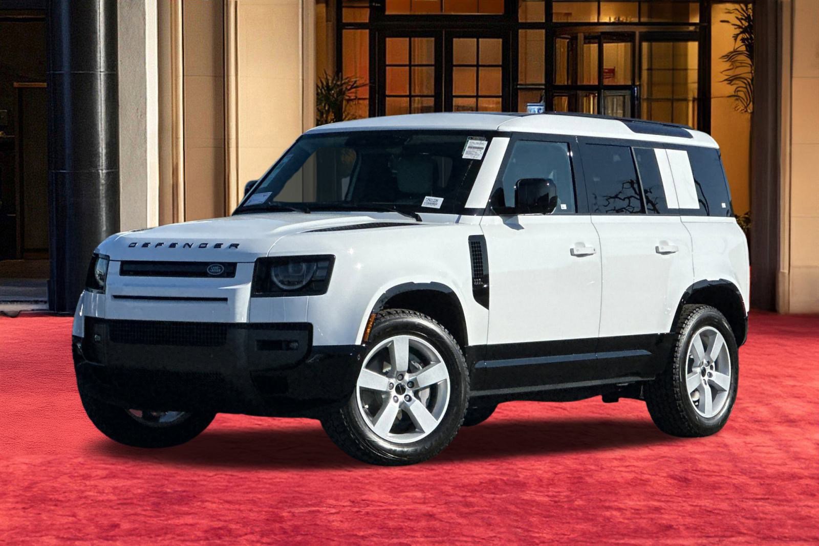 New 2026 Land Rover Defender 110 X-Dynamic SE image 2
