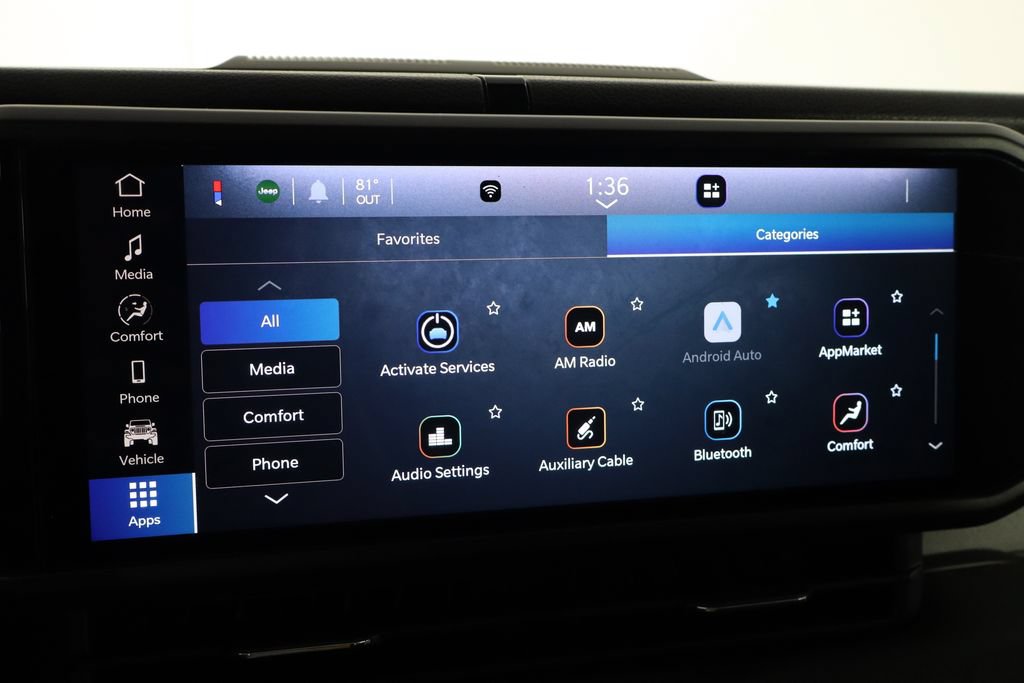 Used 2025 Jeep Gladiator Sport AWD/4WD image 34