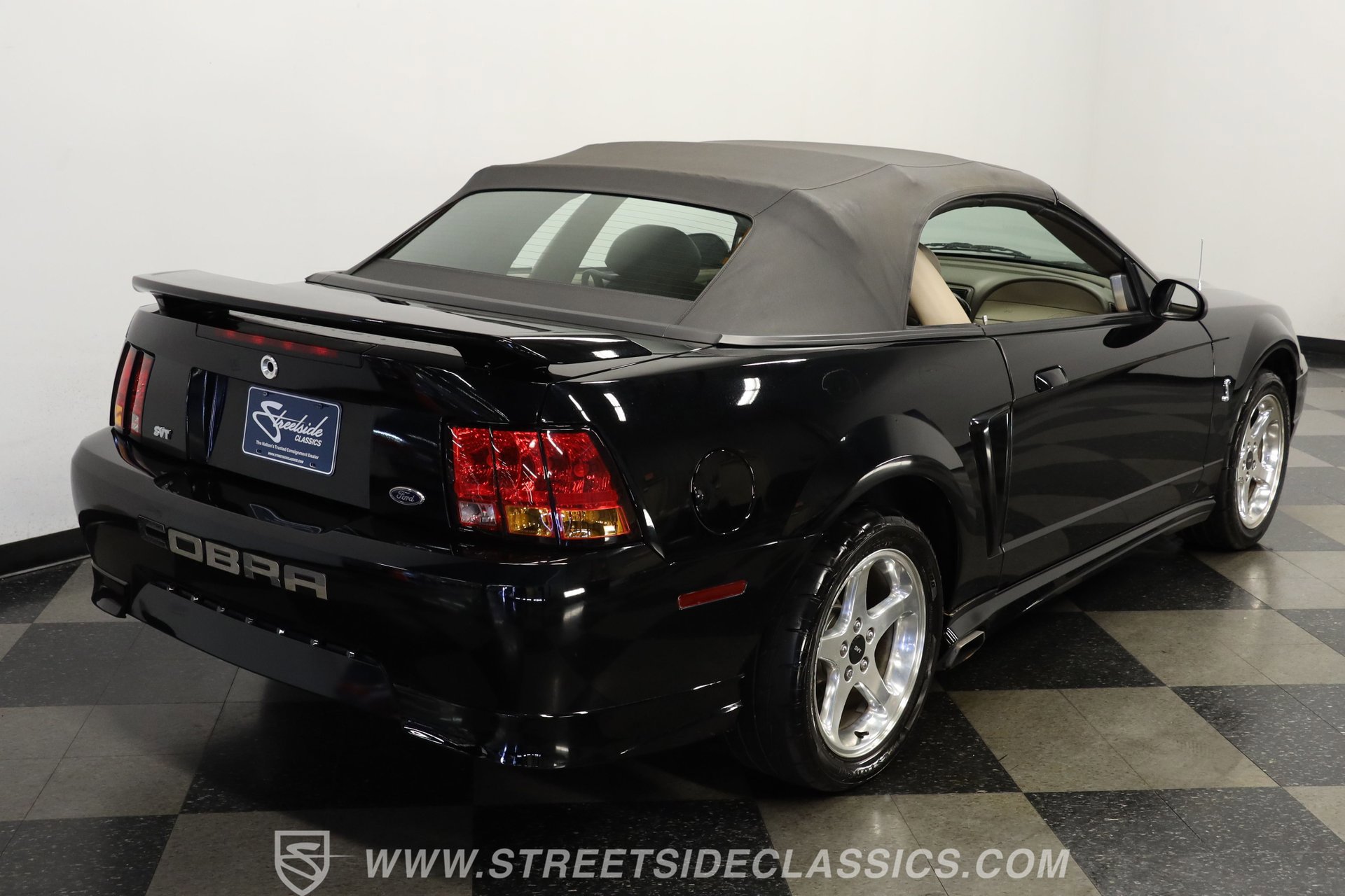 Used 2001 Ford Mustang Cobra image 10