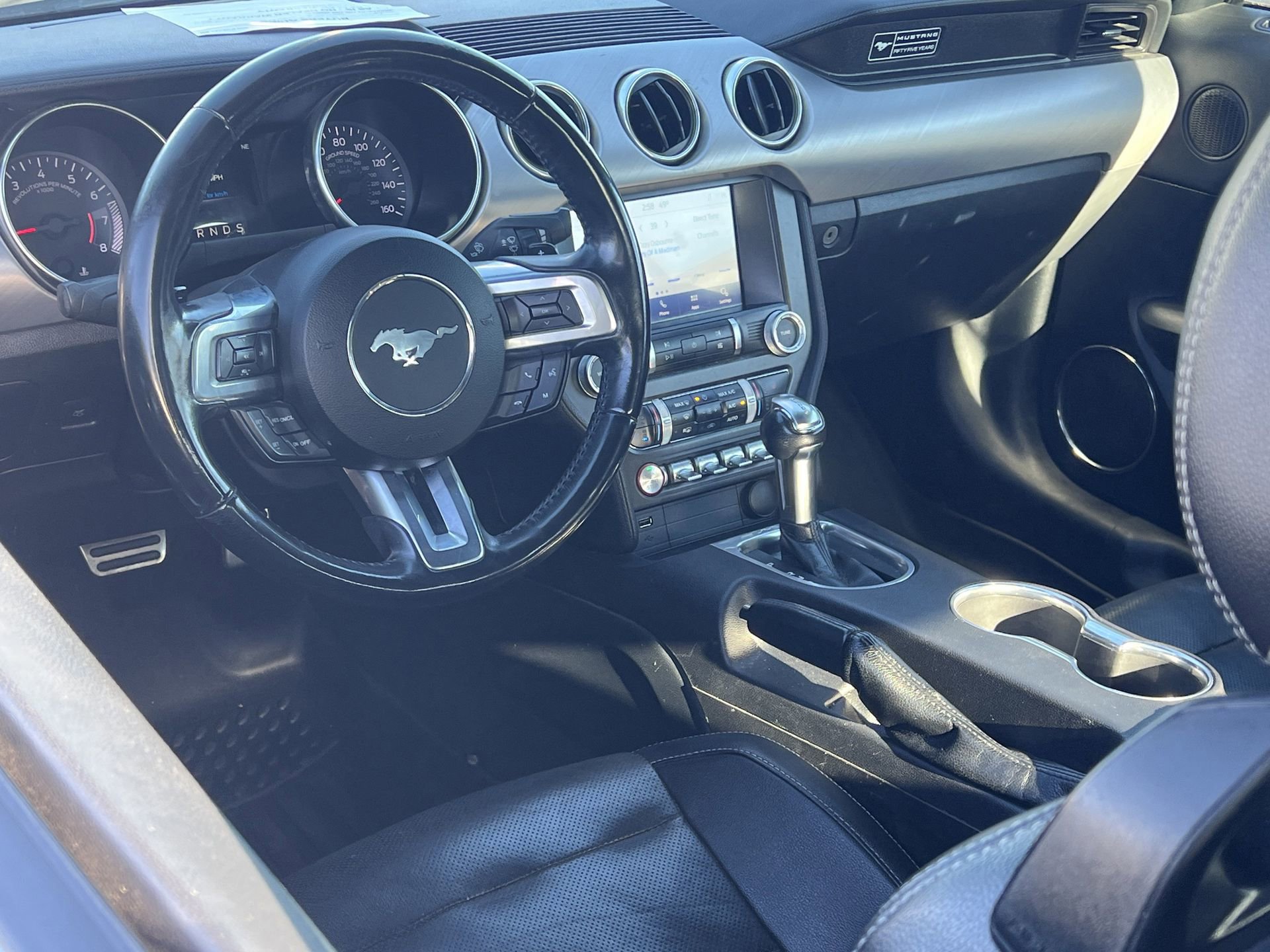 Used 2020 Ford Mustang Premium image 5