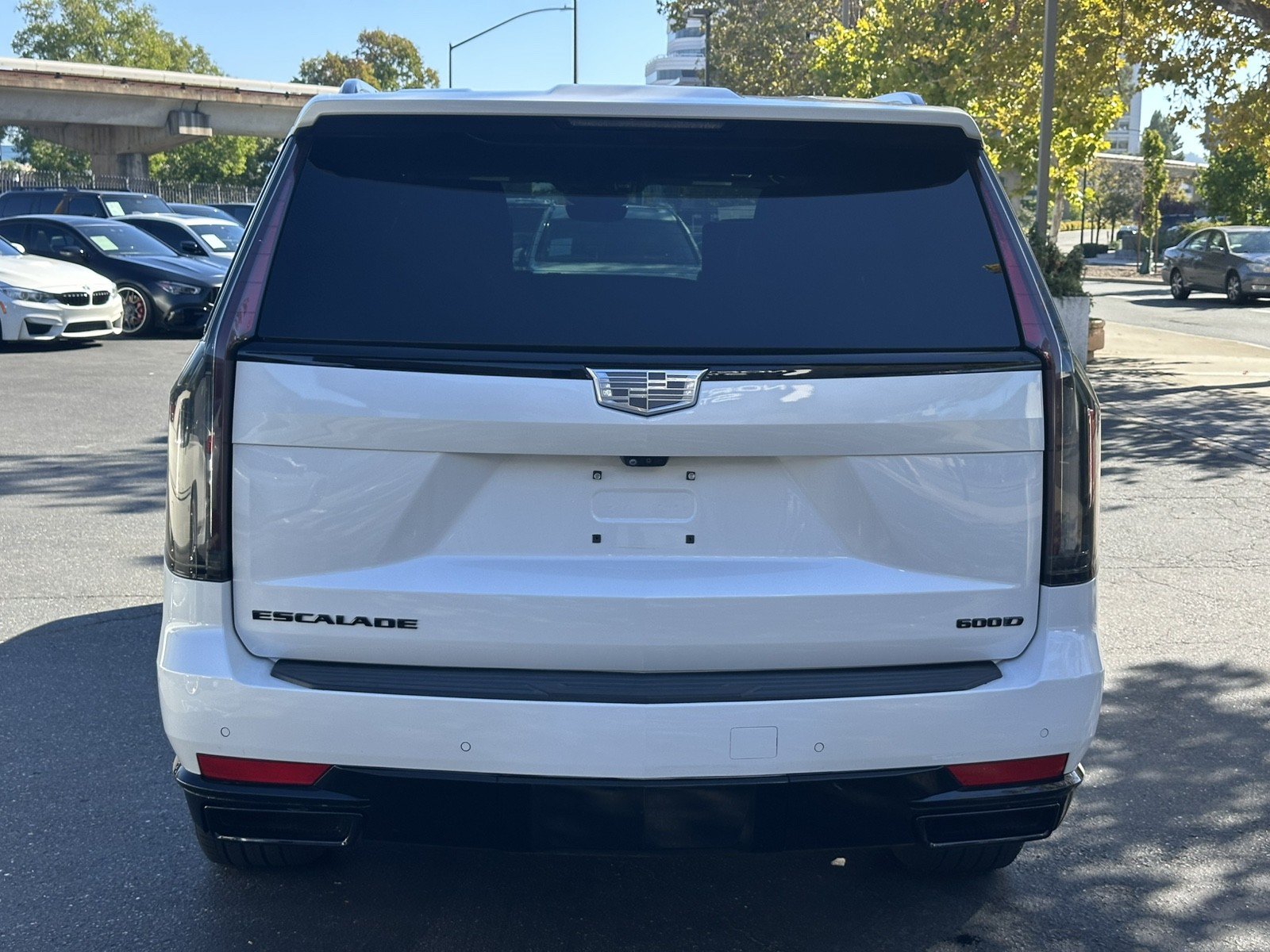 Used 2021 Cadillac Escalade Sport Platinum w/ LPO, ONYX Package AWD/4WD image 10