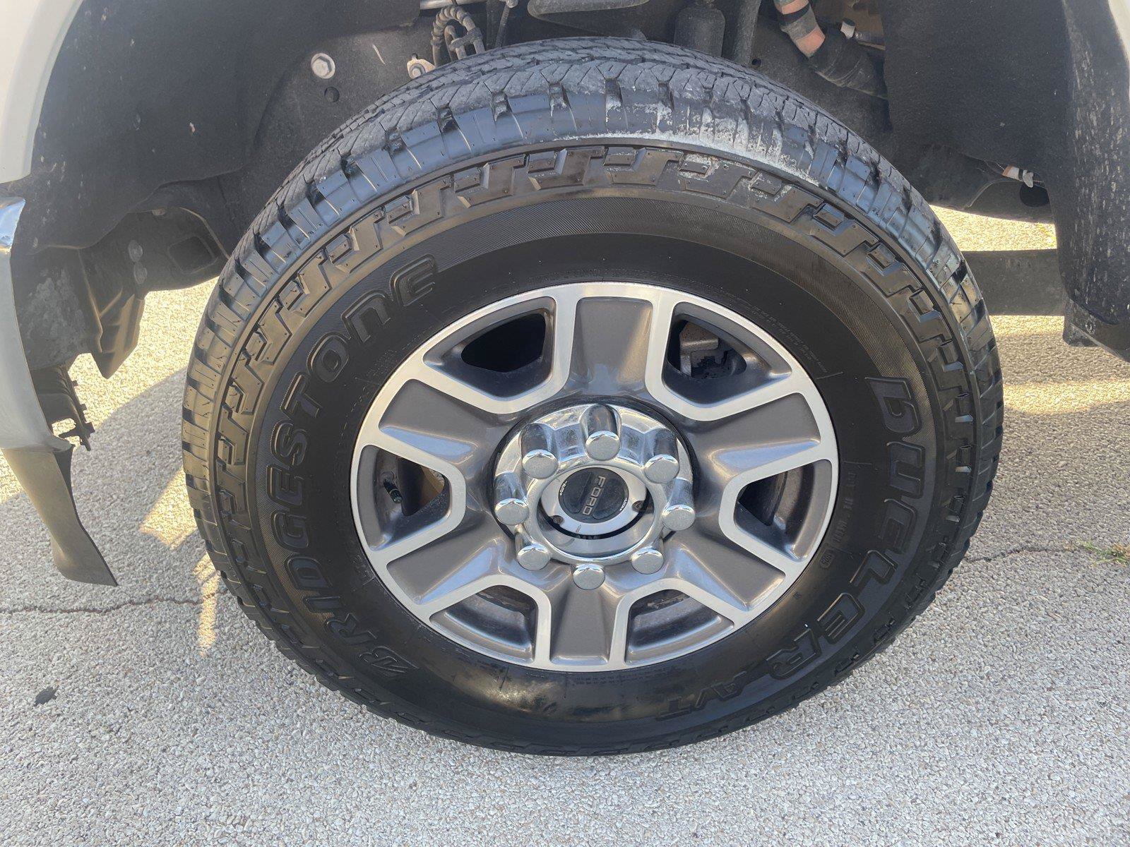 Used 2025 Ford F250 Lariat AWD/4WD image 28