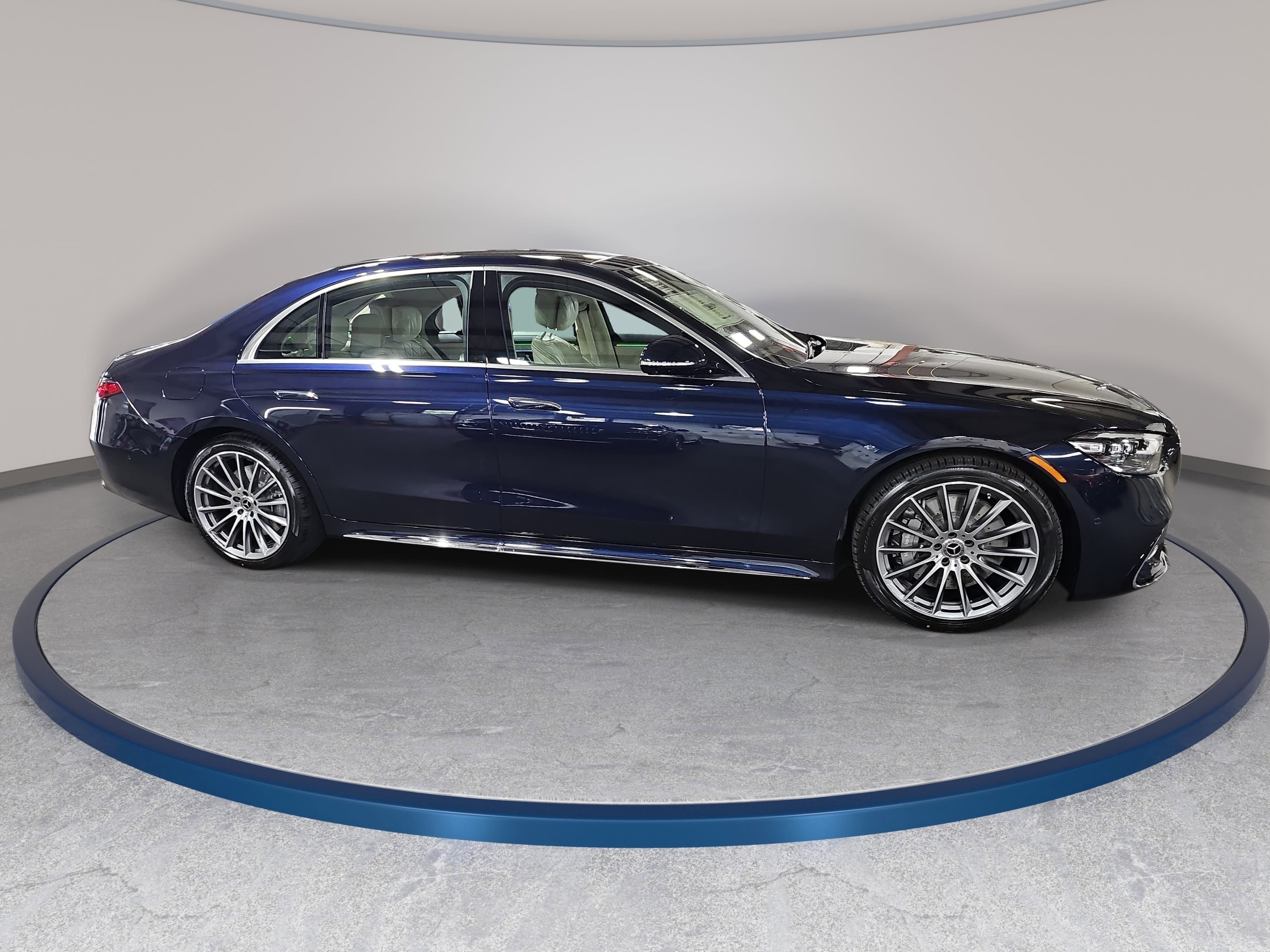 New 2026 Mercedes-Benz S 580 4MATIC Sedan image 4