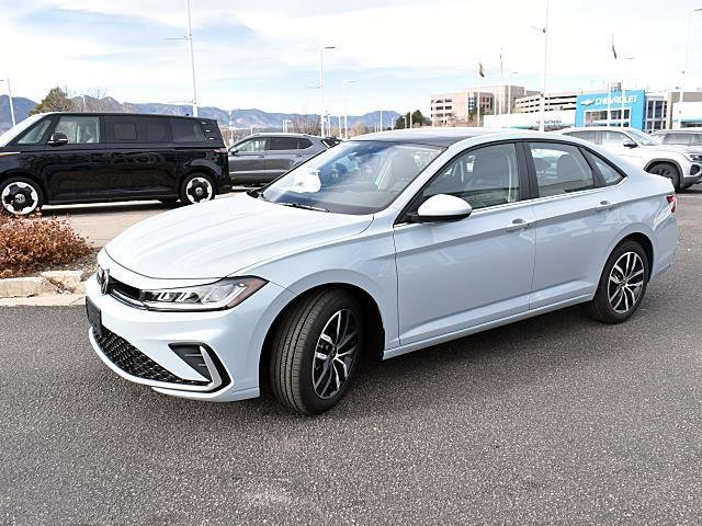 New 2026 Volkswagen Jetta SE image 3