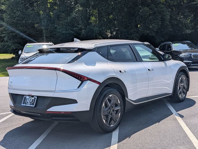 New 2026 Kia EV6 Light RWD image 3